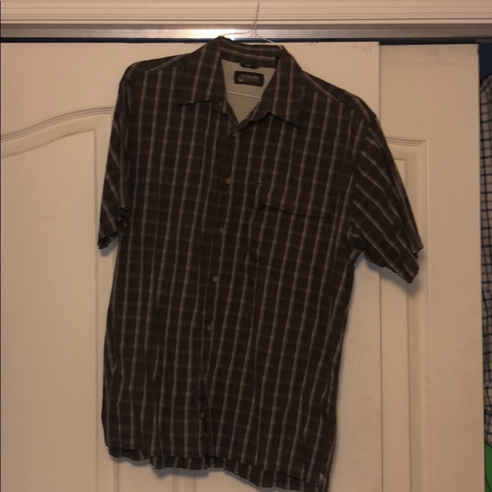Short sleeve button down Wrangler shirt
